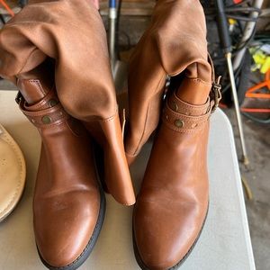 Woman’s circus boots